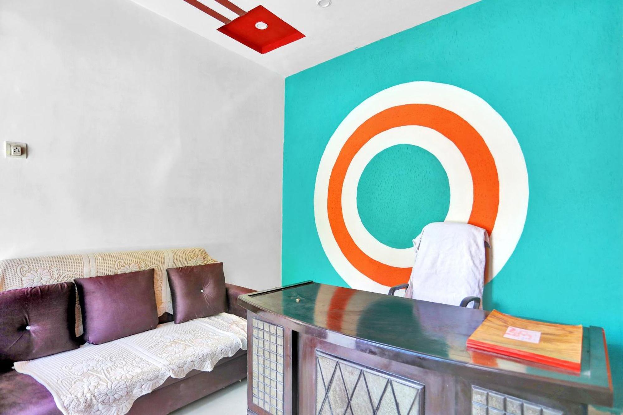 Hotel O Aniruddha Palace Mathura Zewnętrze zdjęcie