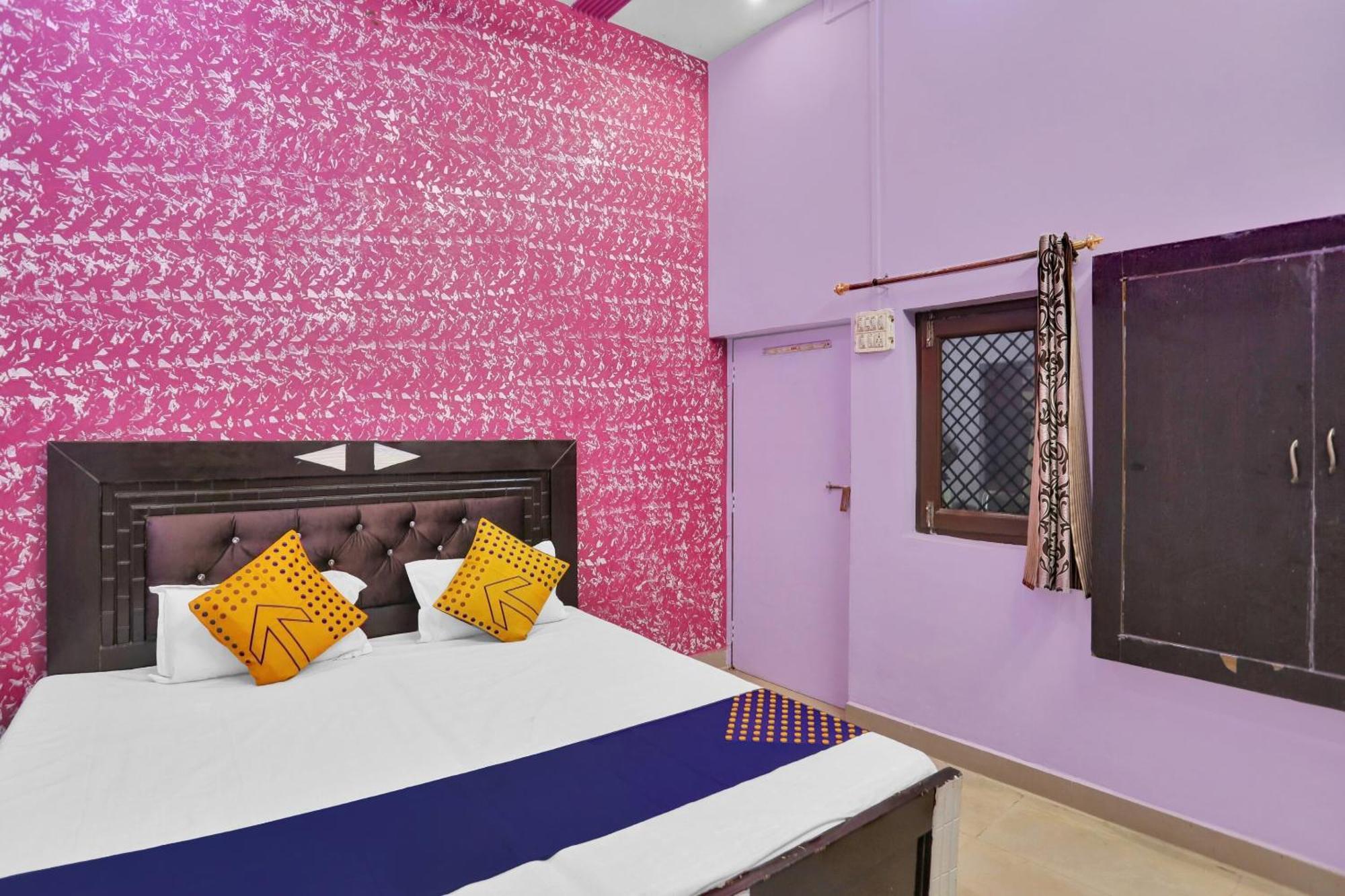 Hotel O Aniruddha Palace Mathura Zewnętrze zdjęcie