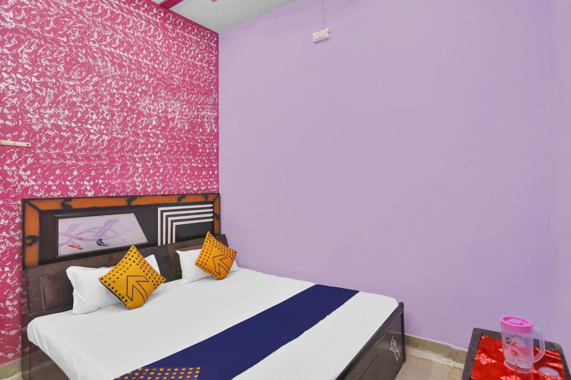 Hotel O Aniruddha Palace Mathura Zewnętrze zdjęcie